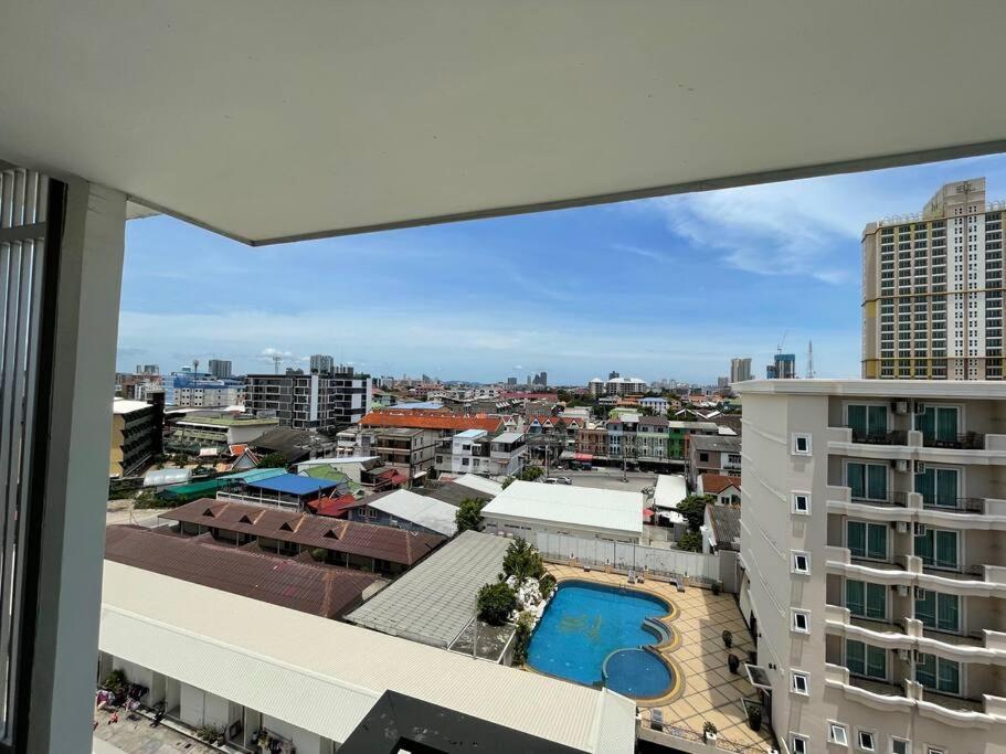 Getaway Studio In City Center Residence Pattaya ภายนอก รูปภาพ